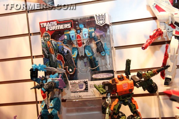 Toy Fair 2014 Transformers Generations Showroom Jetfire Sky Byte Windblade Roadbuster Image  (18 of 39)